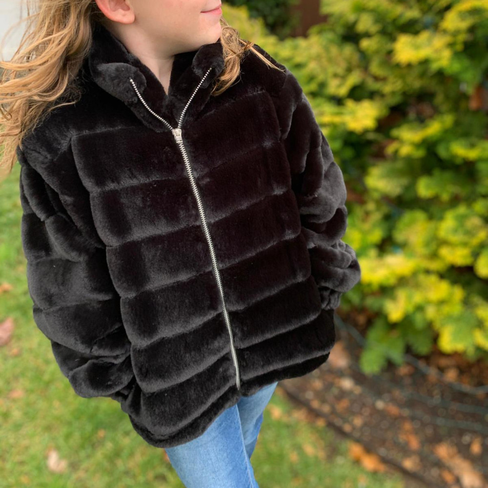 Meet your Posher, Tracy